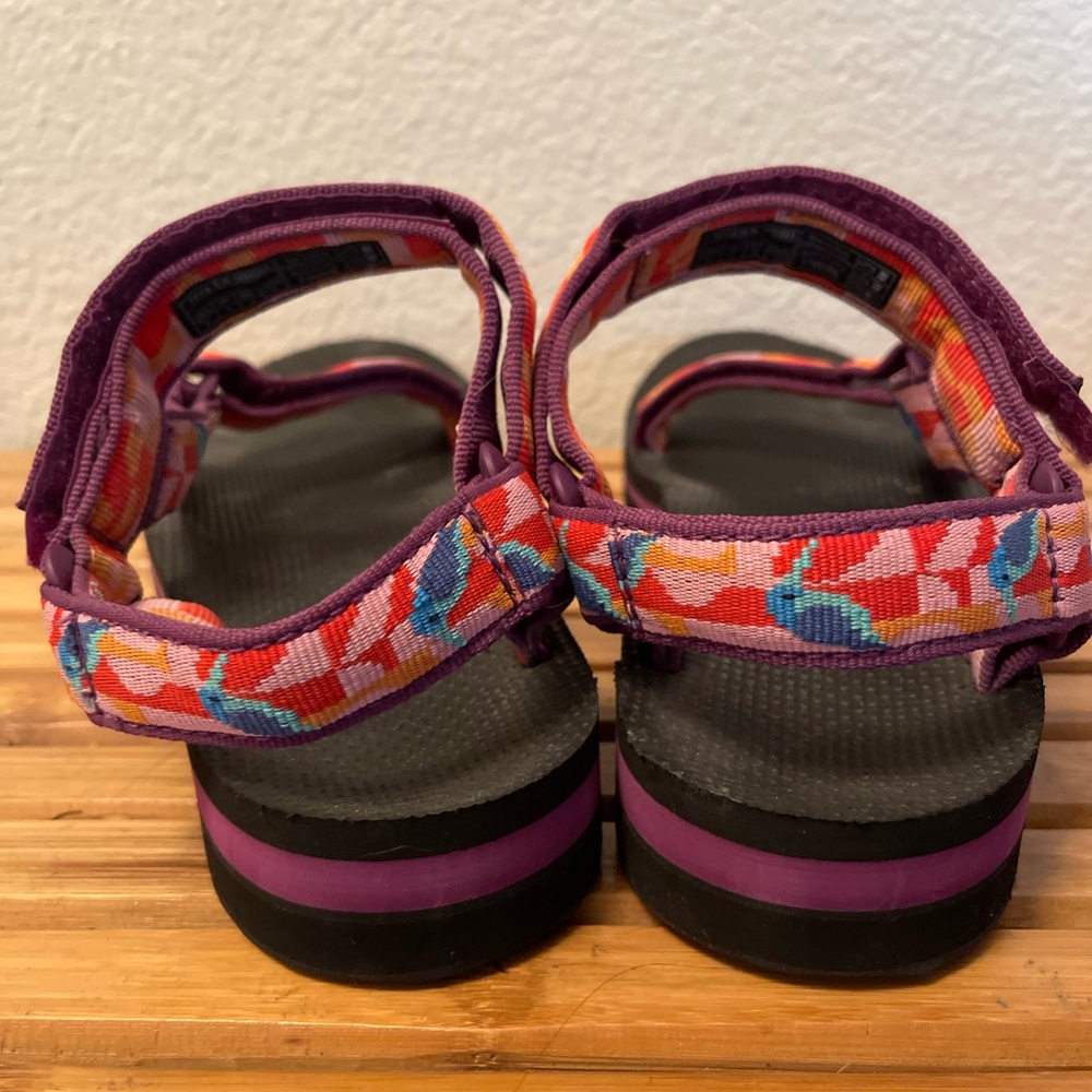 Teva Sandals - Picture 4 of 7